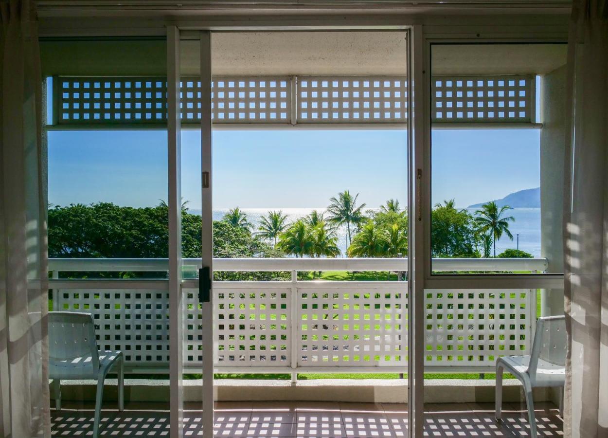 Cairns Harbourside Hotel Exterior foto