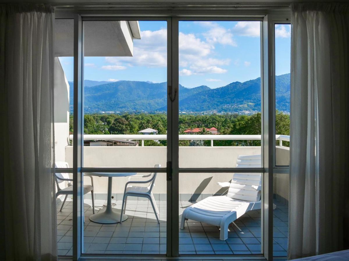 Cairns Harbourside Hotel Exterior foto